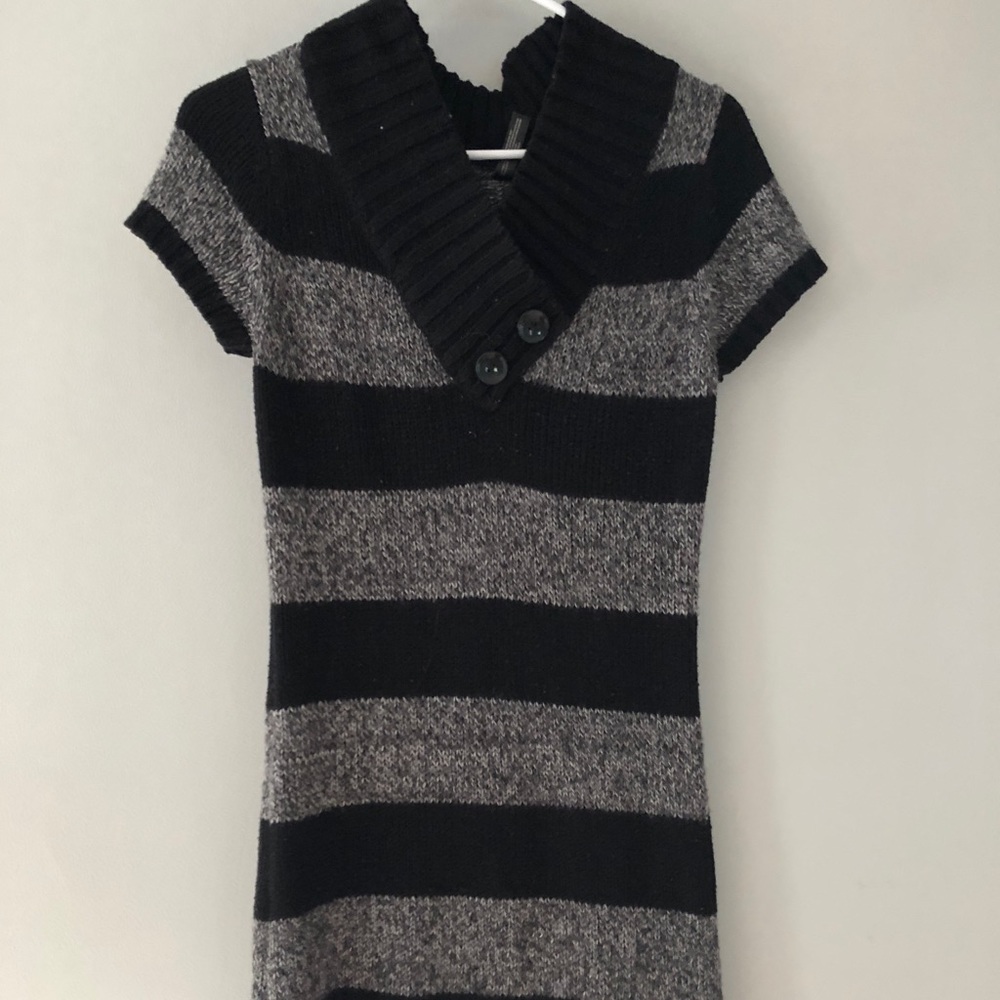 Massini sweater dress